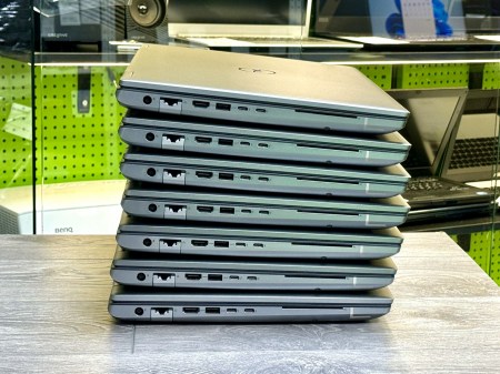 Dell Precision 7780 1
